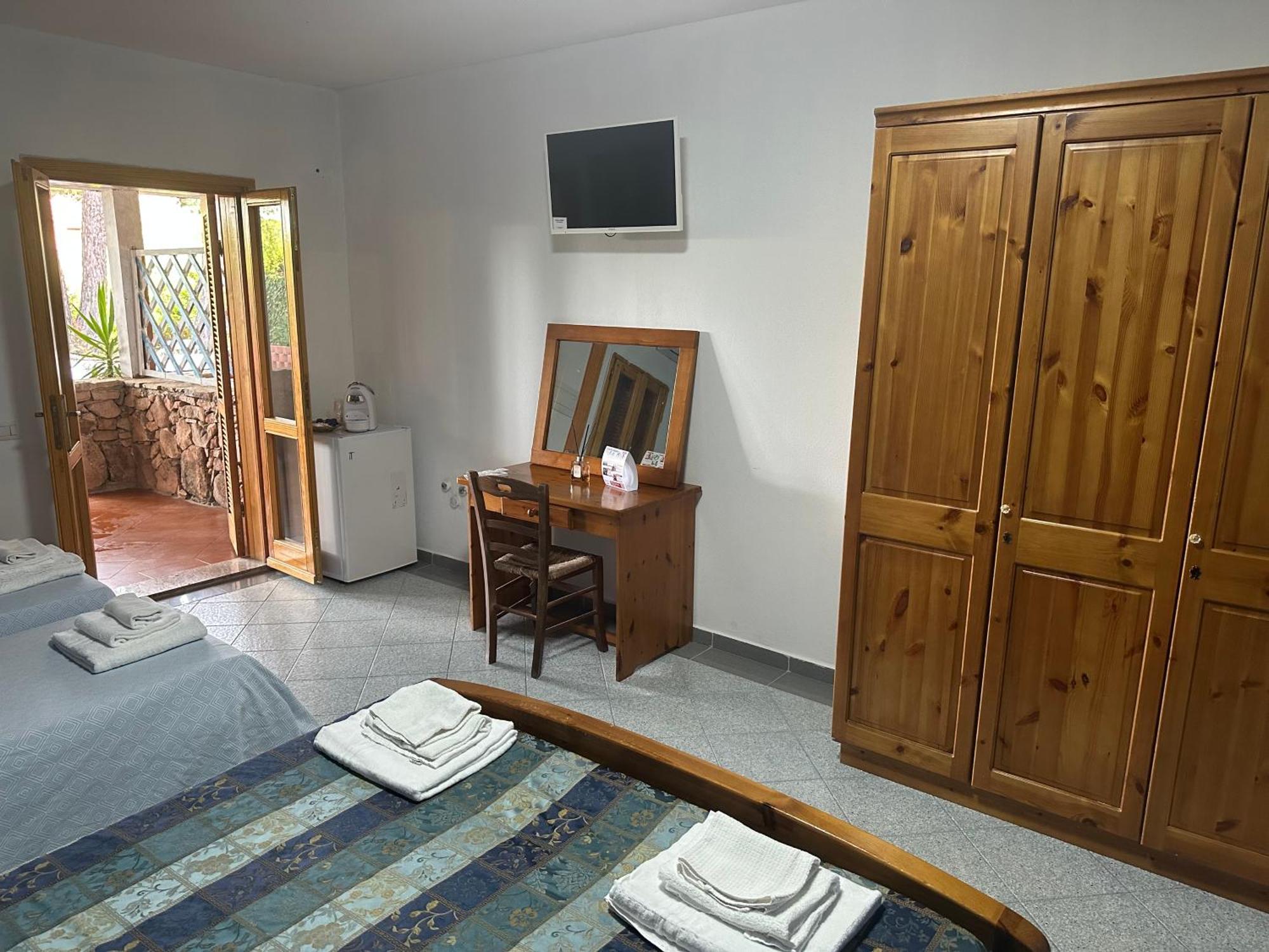 Aparthotel Le Stanze Del Mare Golfo Aranci Exterior foto