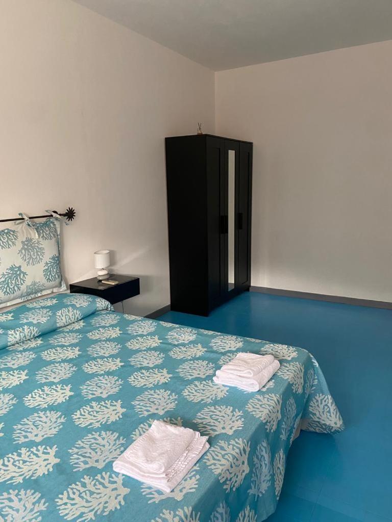Aparthotel Le Stanze Del Mare Golfo Aranci Exterior foto